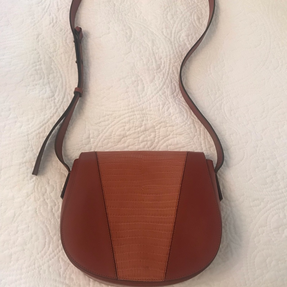 Vince Modern V Lizard Leather Purse